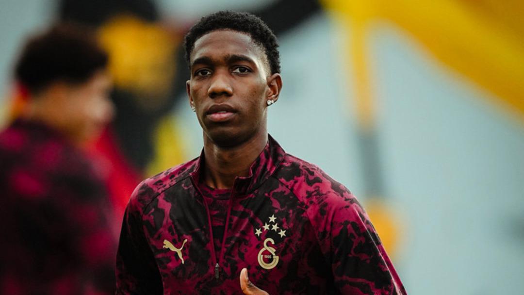 Galatasaray da imzası kurumadan ayrılık! Yeni takımını duyurdular 1