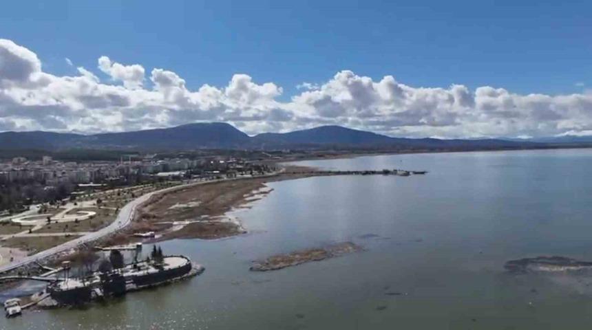 Kuraklıktan bereketli g&uuml;nlere: Beyşehir G&ouml;l&uuml;&rsquo;ndeki su seviyesi umut verdi