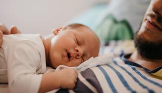 10 aylık bebeğini ezdi! Kabus gibi gece