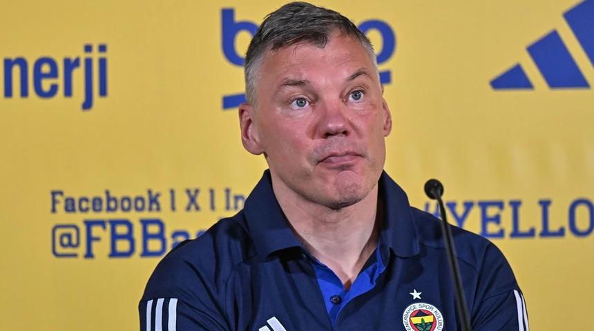 SON DAKİKA | Orta Doğu'da savaş paniği: Jasikevicius ve efsane isimler Dubai'de mahsur kaldı! Fenerbah&ccedil;e devrede...