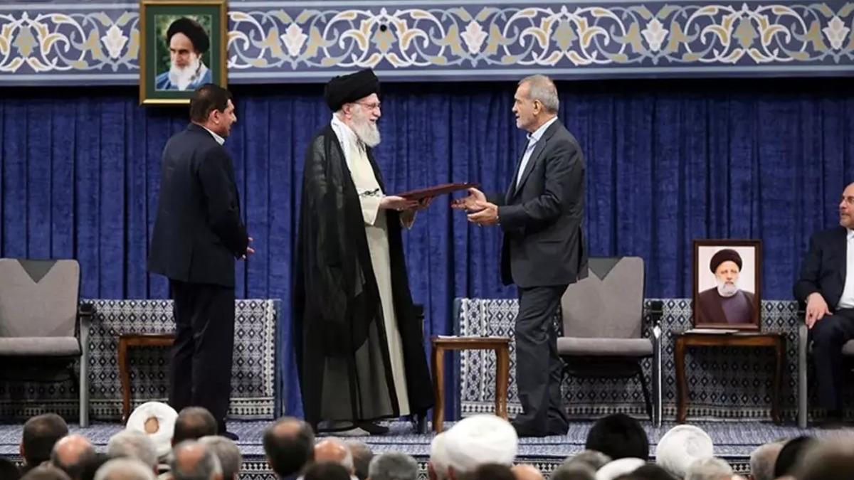 ABD Başkanı Donald Trump: "48 İranlı komutanın aynı anda öldürüldü" 2