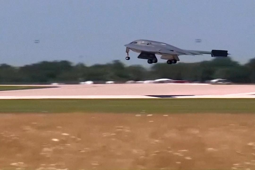 ABD a&ccedil;ıkladı! İran a y&ouml;nelik saldırılarda B-2 bombardıman u&ccedil;aklarını kullanıldı 2