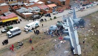 Bolivya'da u&ccedil;ak faciası! &Ccedil;ok sayıda &ouml;l&uuml; var