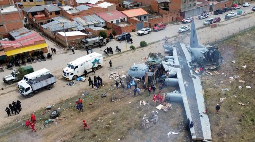 Bolivya'da kargo u&ccedil;ağı d&uuml;şt&uuml;: Hayatını kaybedenlerin sayısı 22'ye y&uuml;kseldi