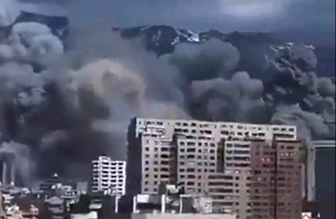 İran ın başkenti Tahran a yeni hava saldırısı! U&ccedil;ak sesleri duyuldu, şiddetli patlamalar yaşandı 2