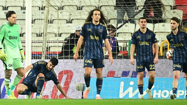 (Özet) Hesap.com Antalyaspor - Fenerbahçe Maçı Özeti ve Tüm Önemli Anları