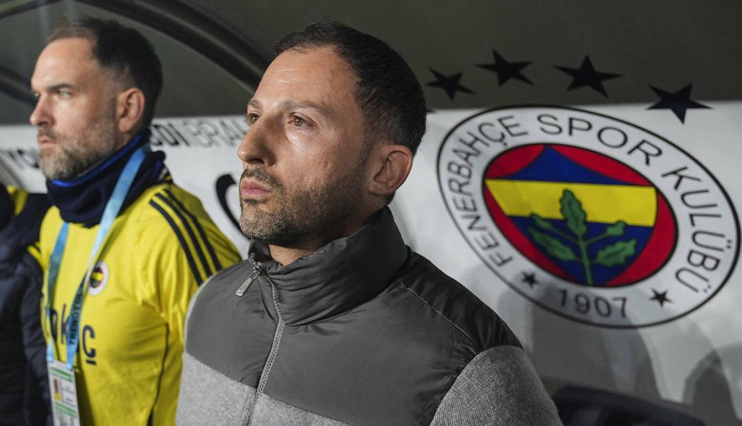 Fenerbah&ccedil;e de Antalya şoku sonrası deprem! &Uuml;mit &Ouml;zat canlı yayında bombayı patlattı: "Tedesco gitmek istiyor, Avrupa dan..." 1