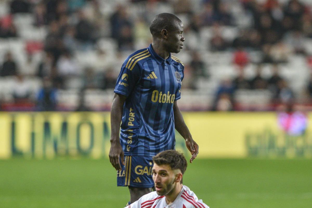 (Özet) Hesap.com Antalyaspor - Fenerbahçe Maçı Özeti ve Tüm Önemli Anları 4