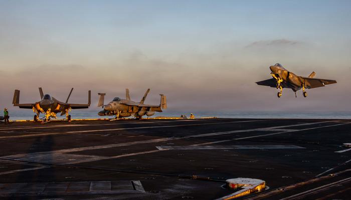 Savaş ne kadar s&uuml;recek? Trump saldırılar i&ccedil;in s&uuml;re verdi