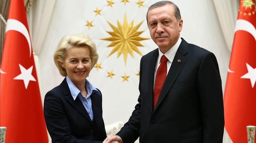Cumhurbaşkanı Erdoğan, Avrupa Birliği Komisyonu Başkanı Ursula von der Leyen ile g&ouml;r&uuml;şt&uuml;