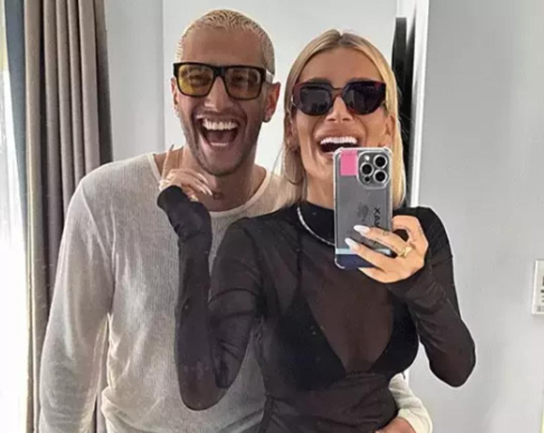 "İrem Derici nin sevgilisi eşcinsel" demişti! Barıştılar: "Ev, arsa, d&ouml;viz, altın vs. hemen satın..." 1