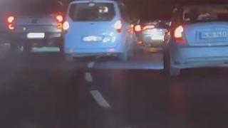 Başakşehir’de düğün konvoyu trafiği tehlikeye attı