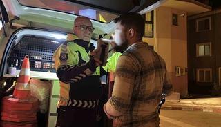 Burdur&rsquo;da tehlikeli ara&ccedil; kullandı, yakalandığında alkoll&uuml; &ccedil;ıktı