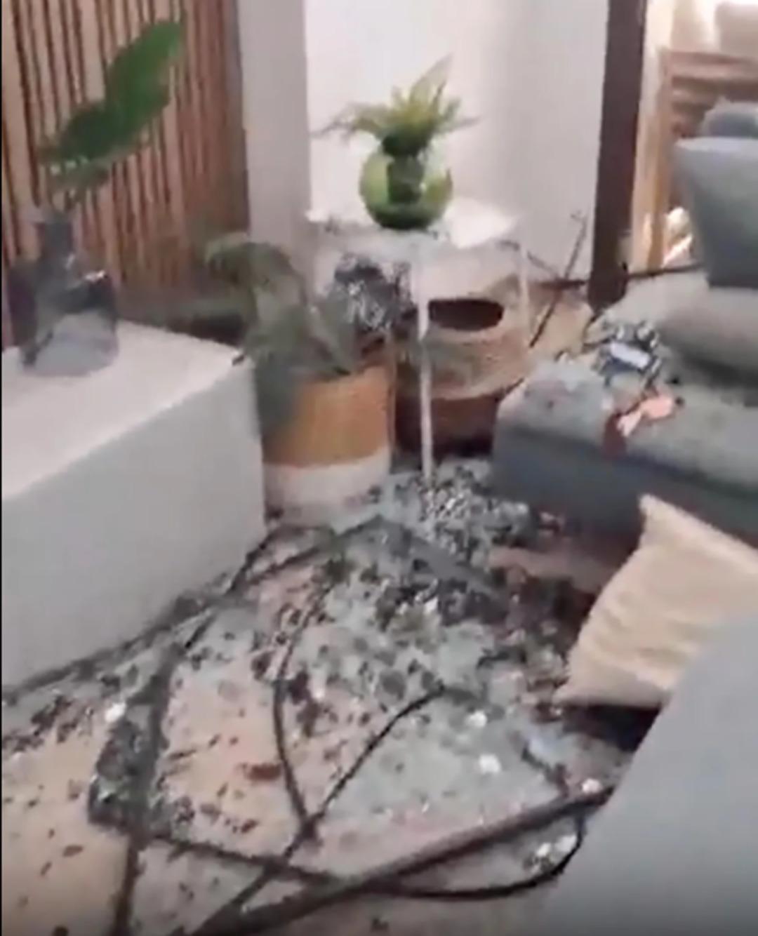 Sosyal medyaya yansıyan görüntü şoke etti: Lüks daireyi vurdular 1