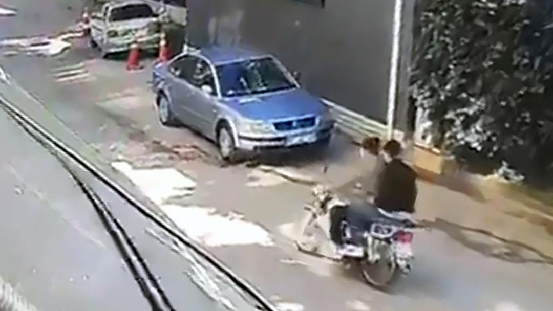 Yer: Adana! Sahte komiser emekli kadını tuzağa &ccedil;ekti 1