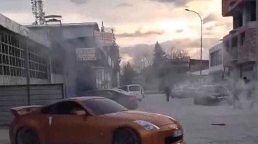 Antakya'da drift yapan s&uuml;r&uuml;c&uuml;ye 140 bin TL ceza! Ehliyetine el konuldu