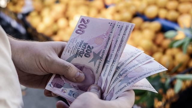 İstanbul'da fiyatı en çok artan ve azalan ürünler belli oldu