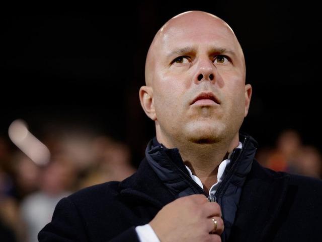 Liverpool hocası G.Saray ma&ccedil;ı &ouml;ncesi a&ccedil;ıkladı! S&uuml;per yıldız dev ma&ccedil;ta yok