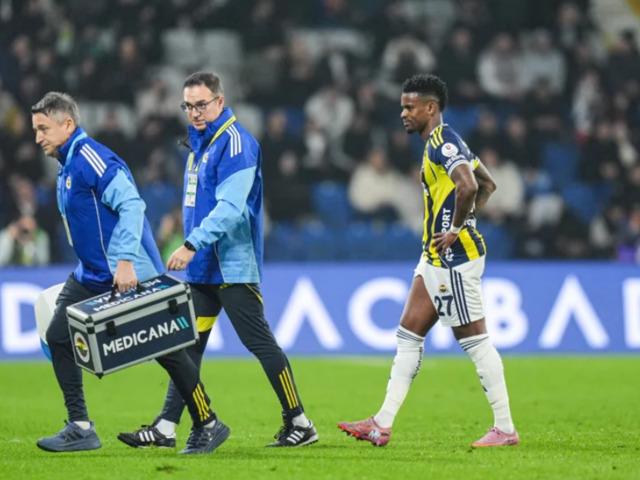 F.Bah&ccedil;e revire d&ouml;nd&uuml;! Bir sakatlık daha: 1 ay yok 