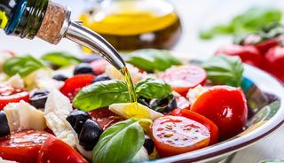 Bu 2 beslenme t&uuml;r&uuml; &ouml;l&uuml;m riskini azaltıyor!