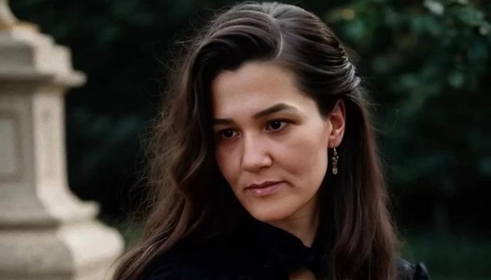 Lisede katledilen Fatma Nur &ouml;ğretmen uyarmış!