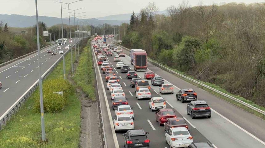 D&uuml;zce&rsquo;de 148 ara&ccedil; trafikten men edildi