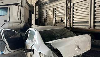 Uşak&rsquo;ta otomobil ile tır &ccedil;arpıştı: 1 yaralı