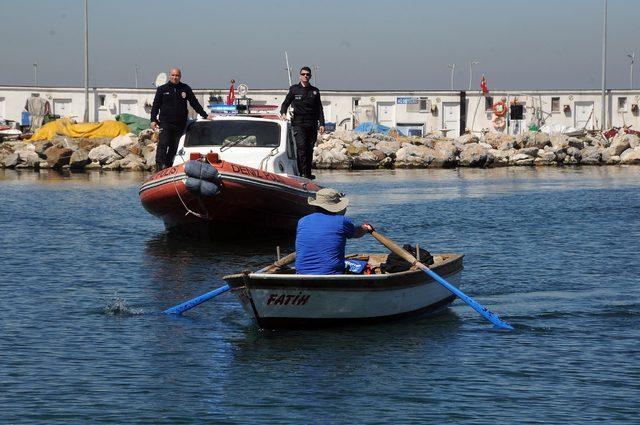 Otizm farkındalığı için Kocaeli’den Yalova’ya kürek çekti