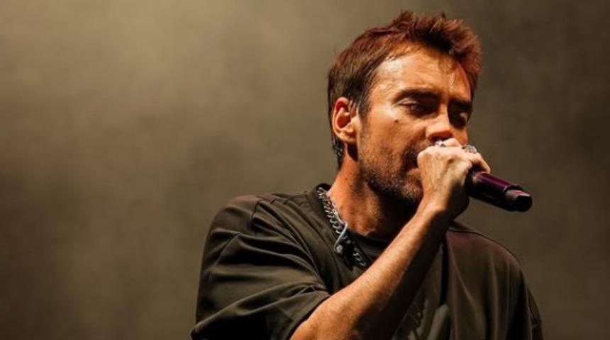 Murat Dalkılı&ccedil; burnundan 13. kez ameliyat oldu! Operasyon sonrası ilk paylaşım