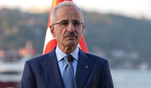 Uraloğlu&rsquo;ndan H&uuml;rm&uuml;z a&ccedil;ıklaması: 'Yakından izliyoruz'