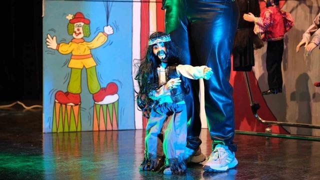 Çocuklara kukla gösterisi düzenlendi 3