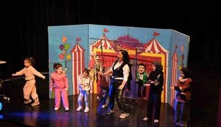 &Ccedil;ocuklara kukla g&ouml;sterisi d&uuml;zenlendi