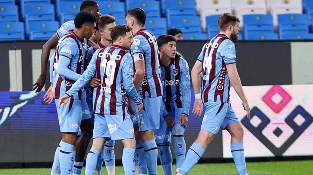 (&Ouml;zet) Rams Başakşehir - Trabzonspor Ma&ccedil;ı &Ouml;zeti ve T&uuml;m &Ouml;nemli Anları 1