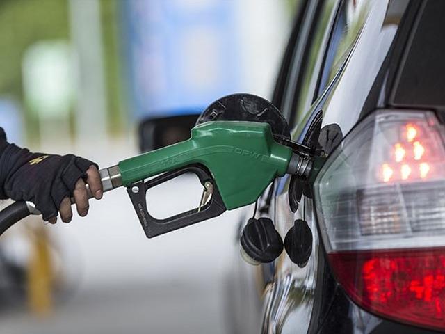 Motorine dev zam iptal edildi! Savaş sonrası petrol fiyatları artmıştı: H&uuml;k&uuml;met harekete ge&ccedil;ti