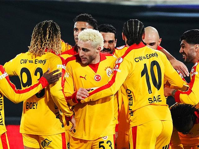 Galatasaray grubu lider bitirdi ve tur atladı