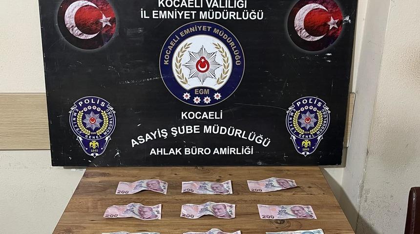 Kocaeli'de kumar oynayan 6 kişiye para cezası uygulandı