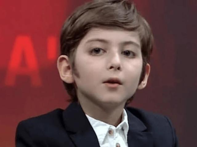 Filozof Atakan ortaya &ccedil;ıktı! Değişimi ve kararıyla g&uuml;ndemde