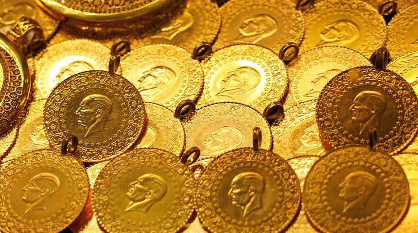 &Ccedil;arpıcı d&uuml;ş&uuml;ş sonrası altın yeniden y&uuml;kseliyor mu? İşte g&uuml;ncel altın fiyatları