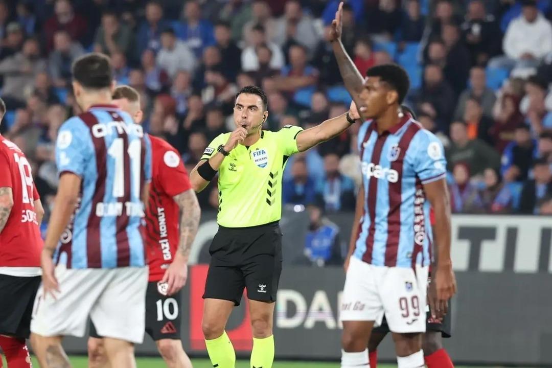 Hakem Arda Kardeşler den şike teklifine olay yanıt! "Hemen karakola gidip ifademi verdim" 3