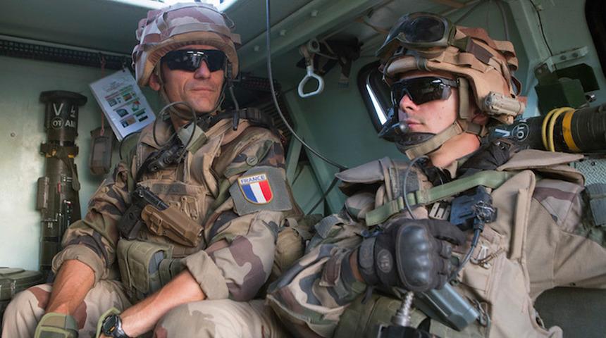 Menbiç'ten son dakika gelişmesi! Fransızlar da teröristlerin yanında