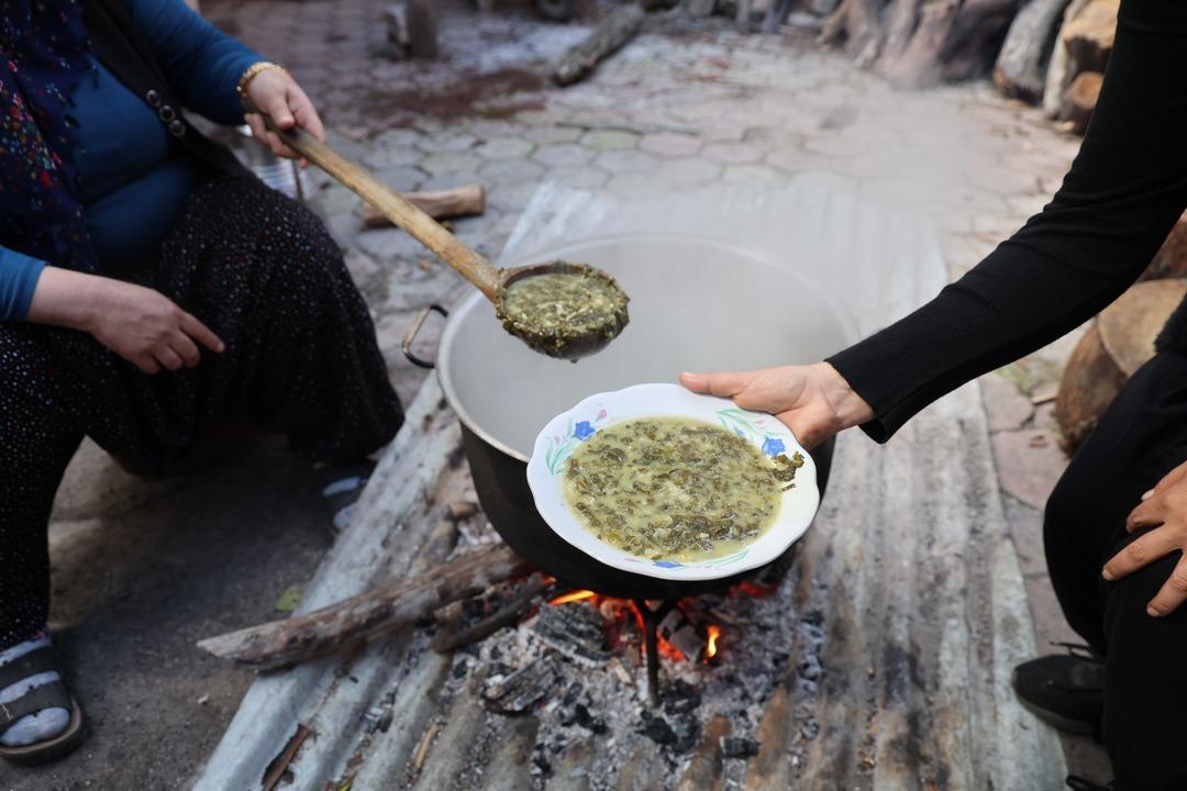 Zehir de olabilir şifa da! Saatlerce kaynatıp yiyorlar: Faydası say say bitmez 4