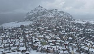 Karadeniz'de karla m&uuml;cadele &ccedil;alışmaları devam ediyor