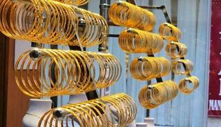 Altının kilogram fiyatı 7 milyon 365 bin liraya geriledi