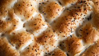 Bayatlayan Ramazan pidesini ilk g&uuml;nk&uuml; haline getiren y&ouml;ntem