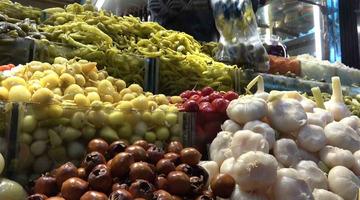 Ramazan&rsquo;da tezgahların yıldızı oldu! 35 &ccedil;eşidi kapış kapış gidiyor