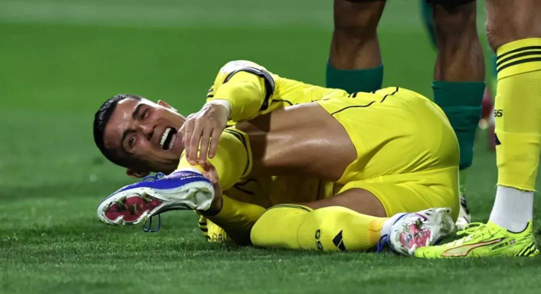 SON DAKİKA | Cristiano Ronaldo  savaştan ka&ccedil;tı  deniyordu, ger&ccedil;ek bambaşka &ccedil;ıktı! 2