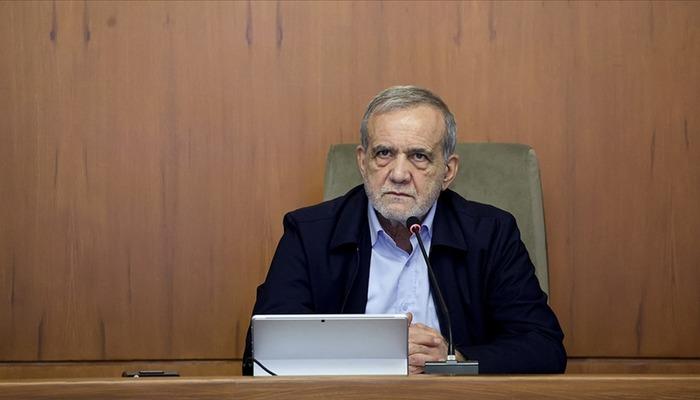 İran Cumhurbaşkanı Pezeşkiyan'dan tarihi hamle! Komşu &uuml;lkeleri işaret etti: "&Ouml;z&uuml;r dileriz"