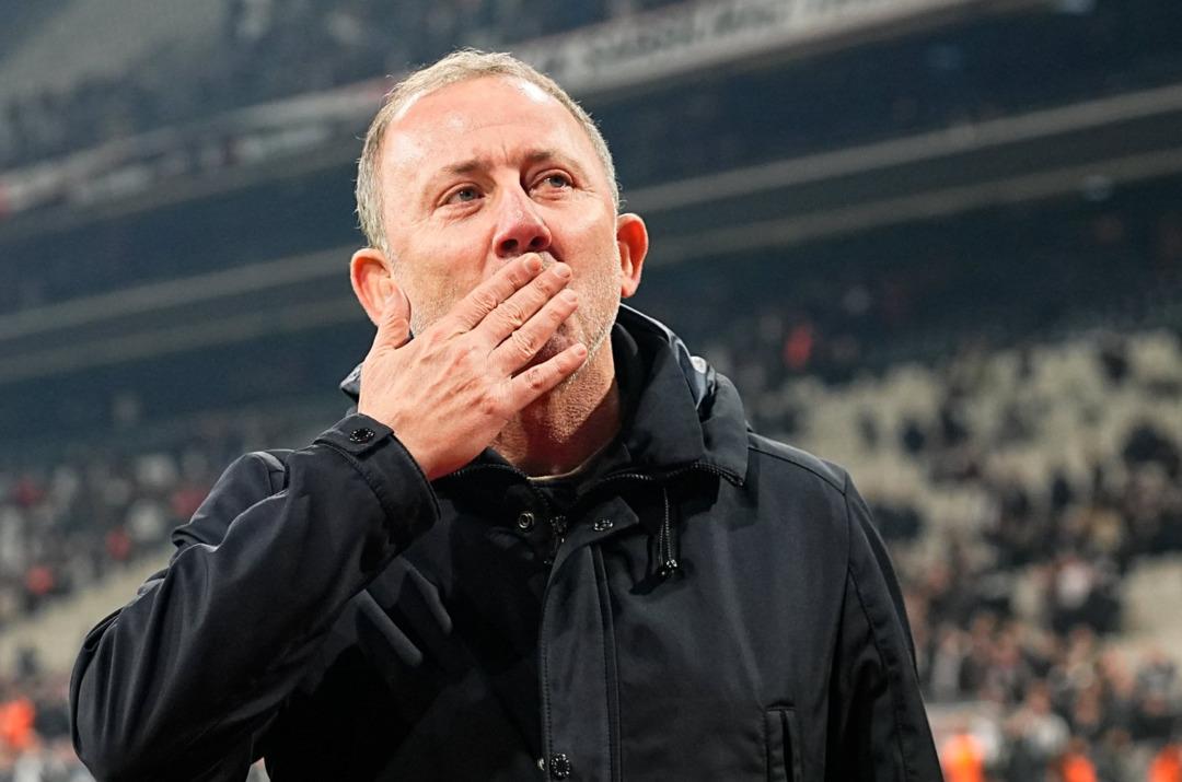 Beşiktaş ta Altay Bayındır sesleri! Sergen Yal&ccedil;ın dan transfer sorusuna gizemli yanıt: "Zamanı gelince..." 2