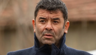 Gen&ccedil; sevgiliye ilan-ı aşk! Pozlara beğeni yağdı