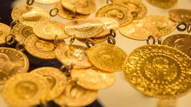 Güvenli liman arayışı: Altın yerinde durmuyor! Fiyatlarda hareketlilik